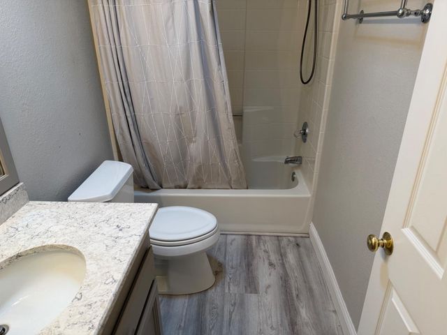 2960 Escondito Cir, Camino, CA 95709