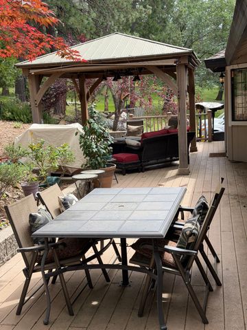 2960 Escondito Cir, Camino, CA 95709