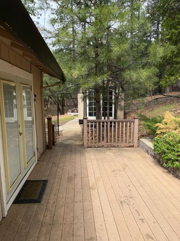 2960 Escondito Cir, Camino, CA 95709