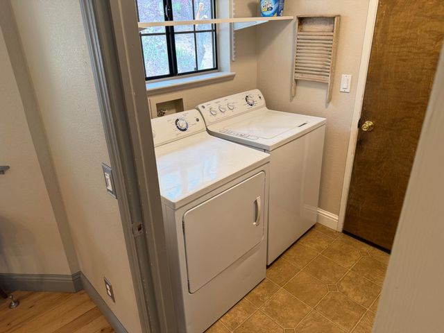 2960 Escondito Cir, Camino, CA 95709