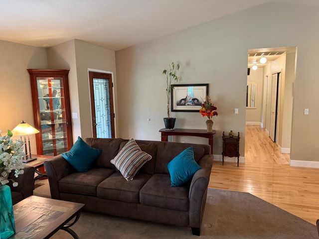 2960 Escondito Cir, Camino, CA 95709