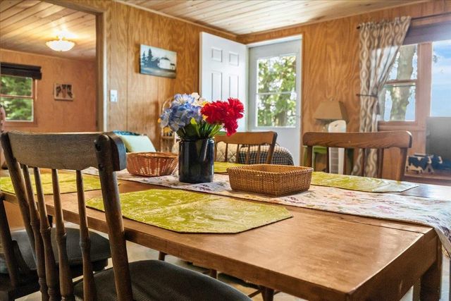 306 Hammond Shore Road, Franklin, VT 05457