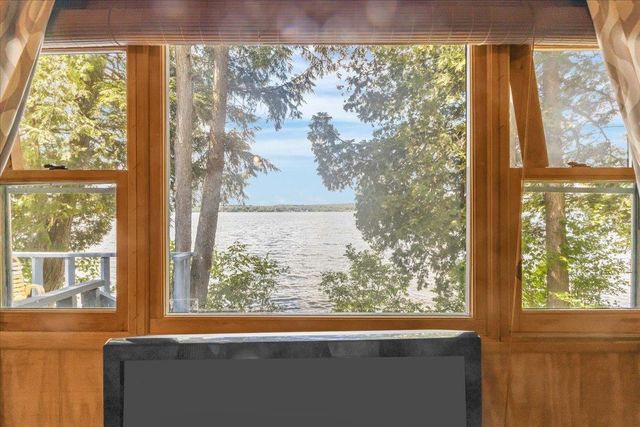 306 Hammond Shore Road, Franklin, VT 05457