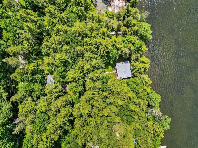 306 Hammond Shore Road, Franklin, VT 05457