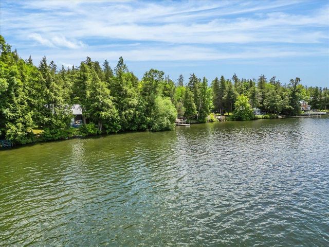 306 Hammond Shore Road, Franklin, VT 05457