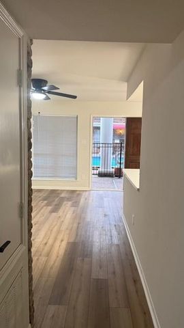 2507 Montrose Boulevard 28, Houston, TX 77006