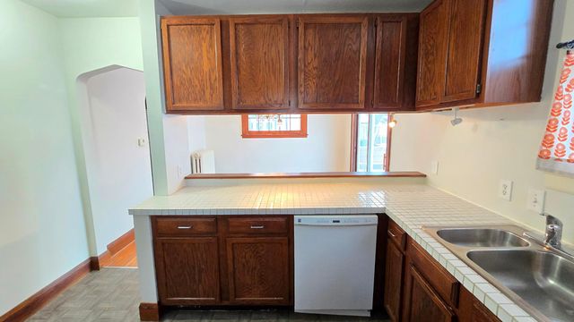 3306 Keewaydin Place, Minneapolis, MN 55417