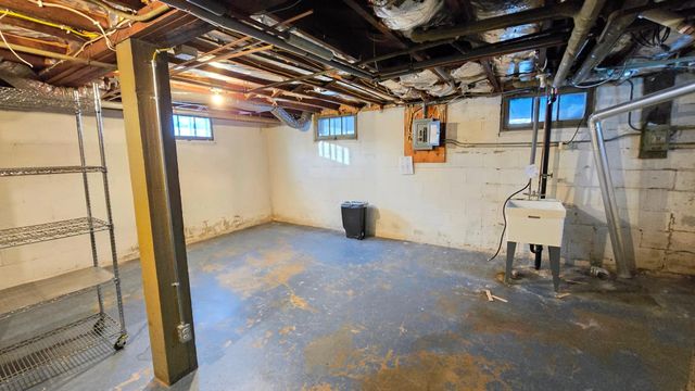 3306 Keewaydin Place, Minneapolis, MN 55417