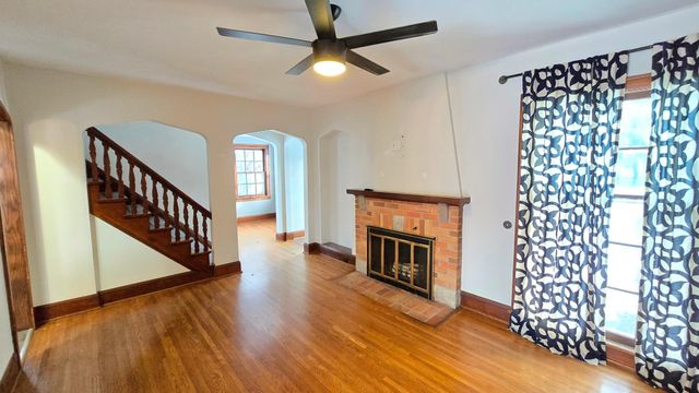 3306 Keewaydin Place, Minneapolis, MN 55417