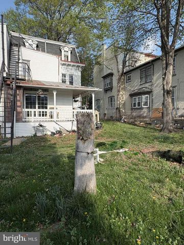 921 N 3RD ST, Reading, PA 19601