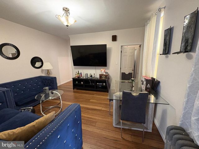 921 N 3RD ST, Reading, PA 19601