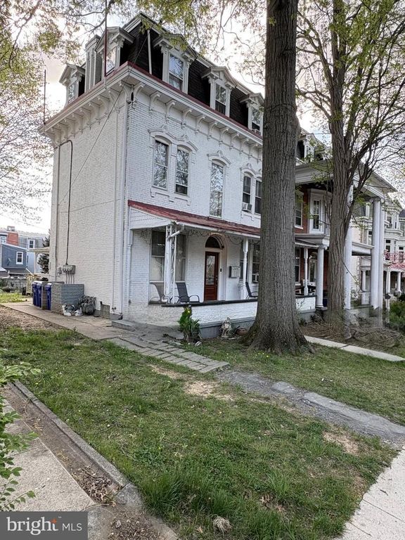 921 N 3RD ST, Reading, PA 19601