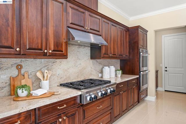 2134 Elderberry Dr, San Ramon, CA 94582