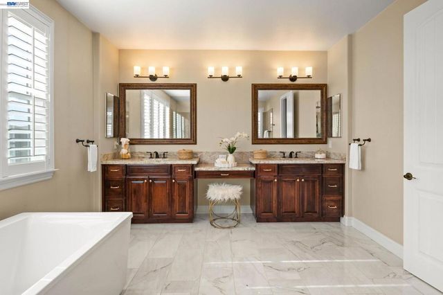 2134 Elderberry Dr, San Ramon, CA 94582