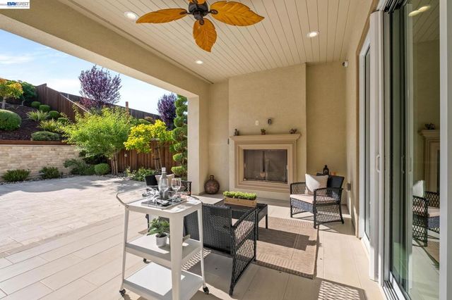 2134 Elderberry Dr, San Ramon, CA 94582