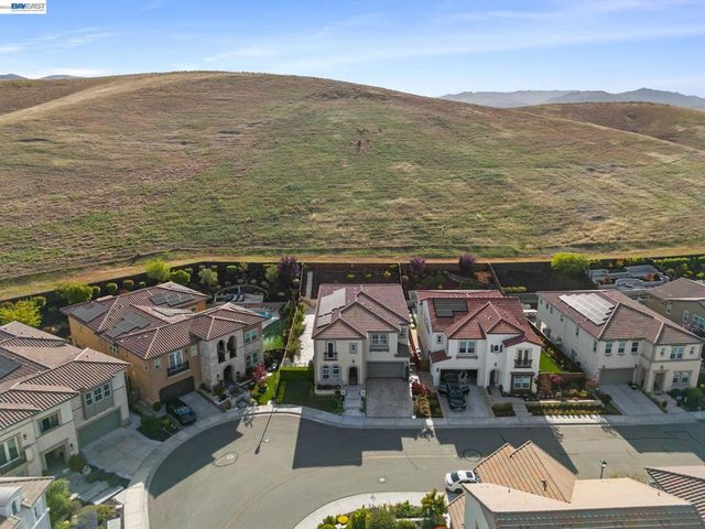 2134 Elderberry Dr, San Ramon, CA 94582