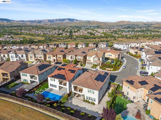 2134 Elderberry Dr, San Ramon, CA 94582