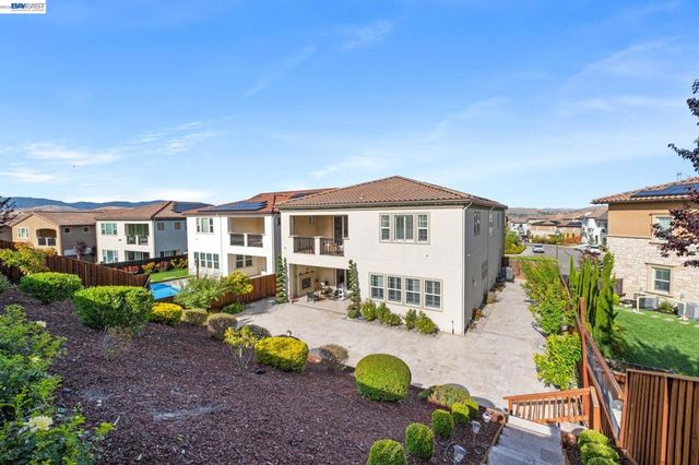 2134 Elderberry Dr, San Ramon, CA 94582