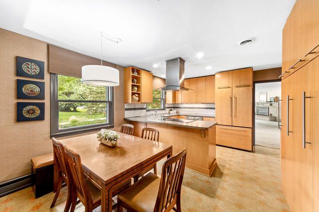 5254 S Allenwood LANE, Hales Corners, WI 53130