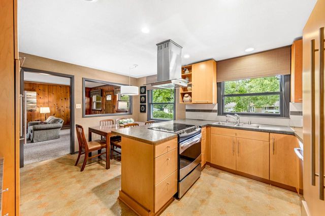 5254 S Allenwood LANE, Hales Corners, WI 53130