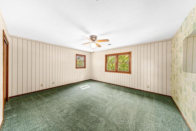 5254 S Allenwood LANE, Hales Corners, WI 53130