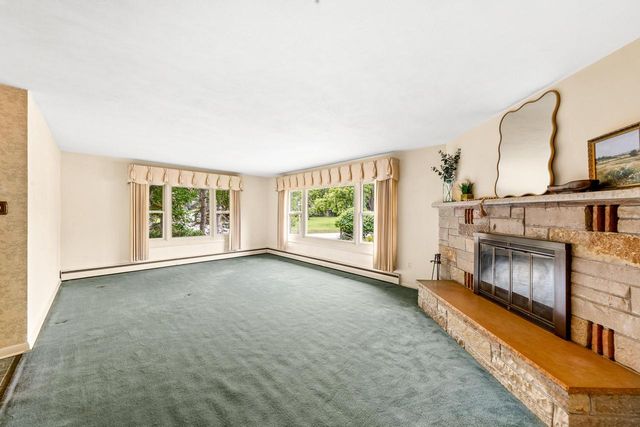 5254 S Allenwood LANE, Hales Corners, WI 53130
