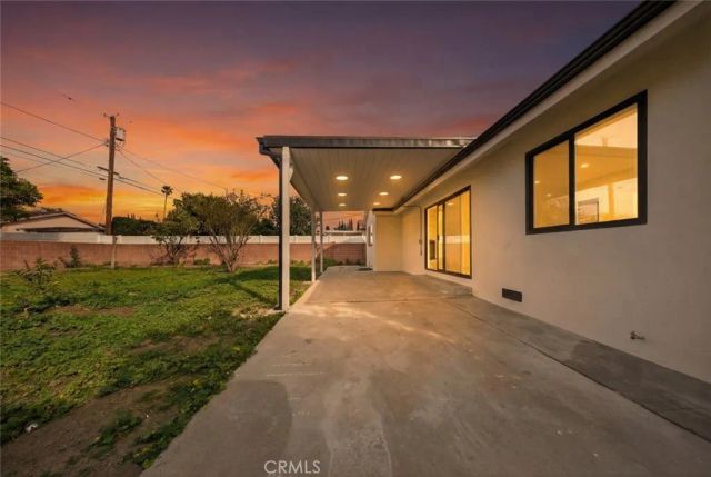 15753 Cohasset Street, Van Nuys, CA 91406