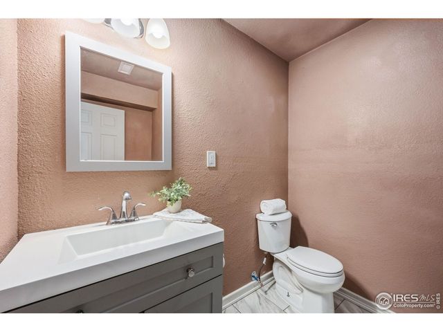 2307 74th Avenue Ct, Greeley, CO 80634