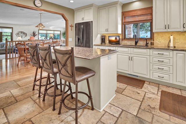 8010 Center Street, Clear Lake, MN 55319