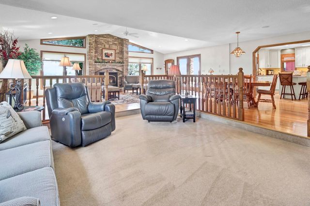 8010 Center Street, Clear Lake, MN 55319