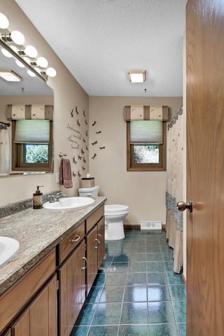 8010 Center Street, Clear Lake, MN 55319