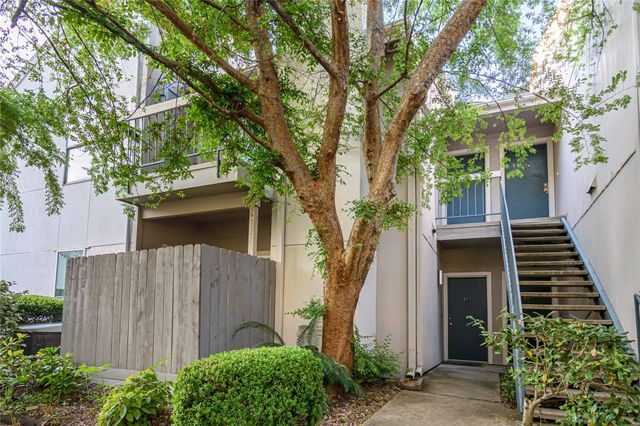 7950 N Stadium Drive 226, Houston, TX 77030