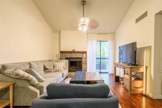 7950 N Stadium Drive 226, Houston, TX 77030