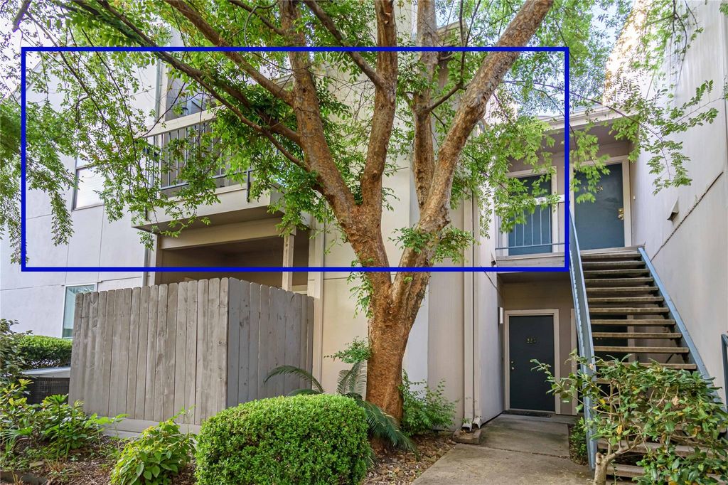 7950 N Stadium Drive 226, Houston, TX 77030