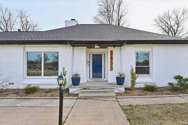 3835 S Gary Place, Tulsa, OK 74105