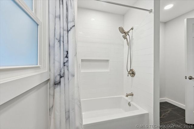 3835 S Gary Place, Tulsa, OK 74105