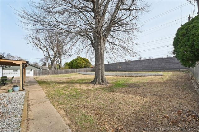 3835 S Gary Place, Tulsa, OK 74105