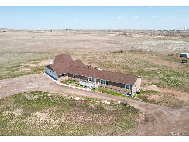 922 S County Road 173, Byers, CO 80103