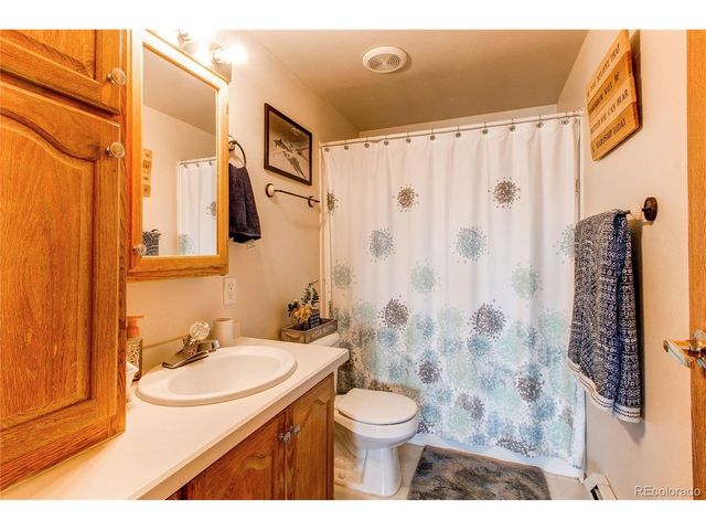 922 S County Road 173, Byers, CO 80103