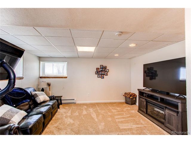 922 S County Road 173, Byers, CO 80103