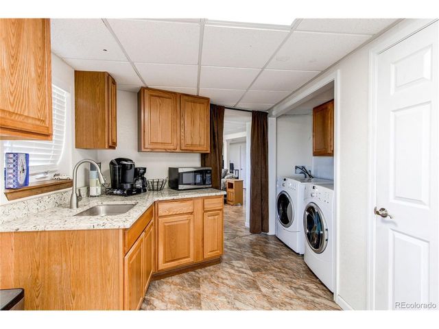 922 S County Road 173, Byers, CO 80103