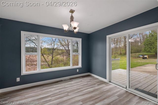9200 Clyde Road, Fenton, MI 48430