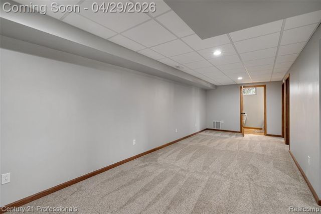 9200 Clyde Road, Fenton, MI 48430