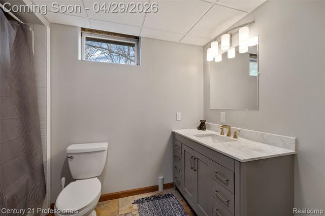 9200 Clyde Road, Fenton, MI 48430