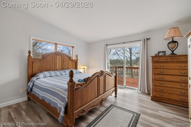 9200 Clyde Road, Fenton, MI 48430