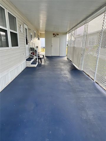 678 MOUNT MADISON AVENUE NE 661, St Petersburg, FL 33702