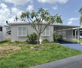 678 MOUNT MADISON AVENUE NE 661, St Petersburg, FL 33702