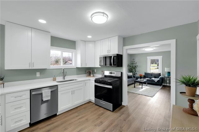779 Yenowine Lane, Georgetown, IN 47122