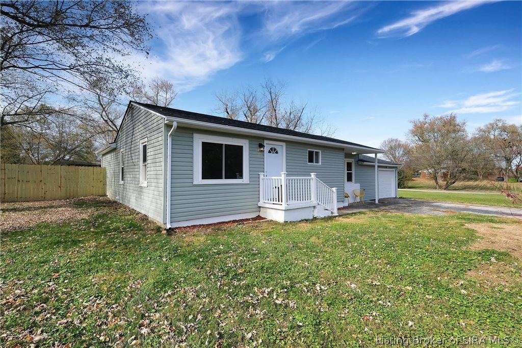 779 Yenowine Lane, Georgetown, IN 47122