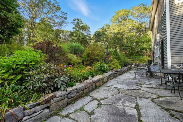 57 S White Rock Road, Holmes, NY 12531